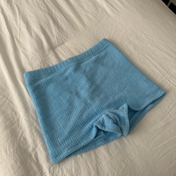 Like New Four Three Seven swim shorts size M - Picture 3 of 5